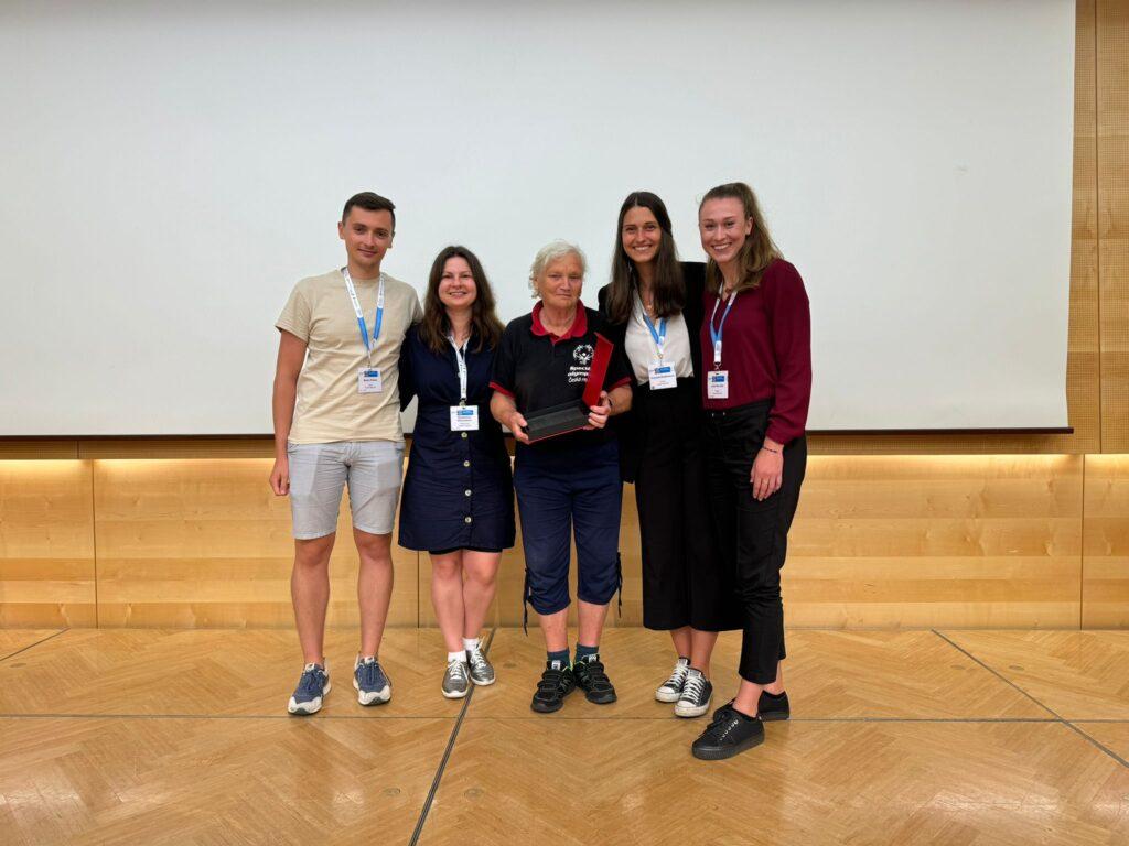 Cena Emy Geron - prof. Válková, FEPSAC 2024